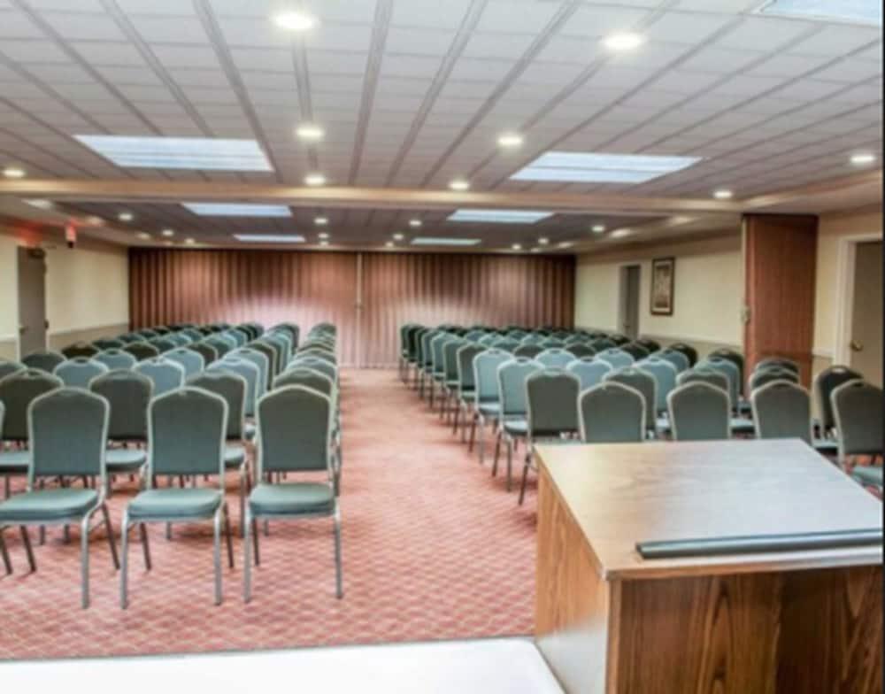 Comfort Suites Fort Wayne - Southwest Bagian luar foto