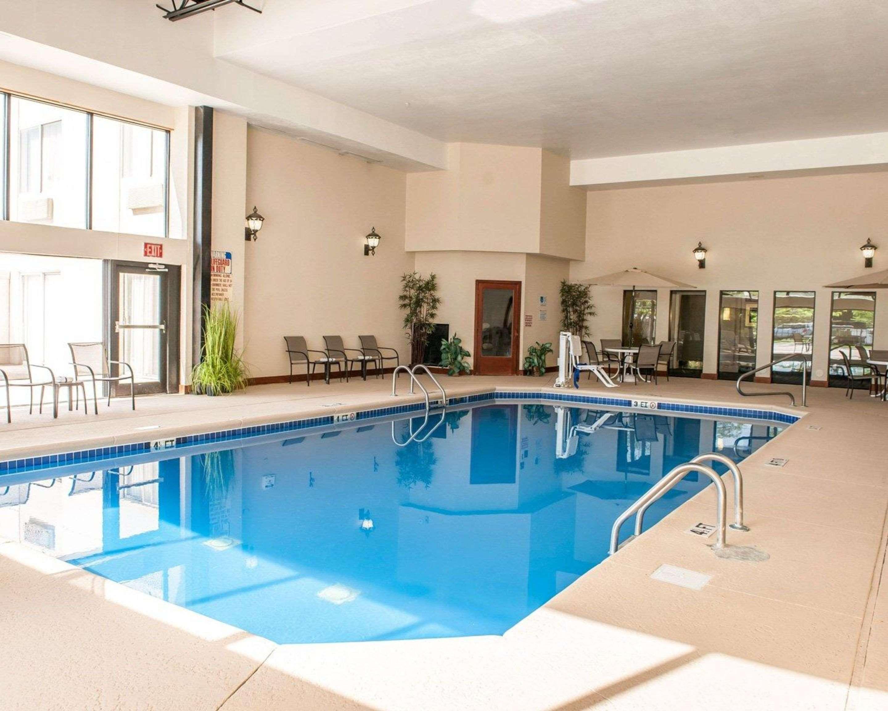 Comfort Suites Fort Wayne - Southwest Bagian luar foto