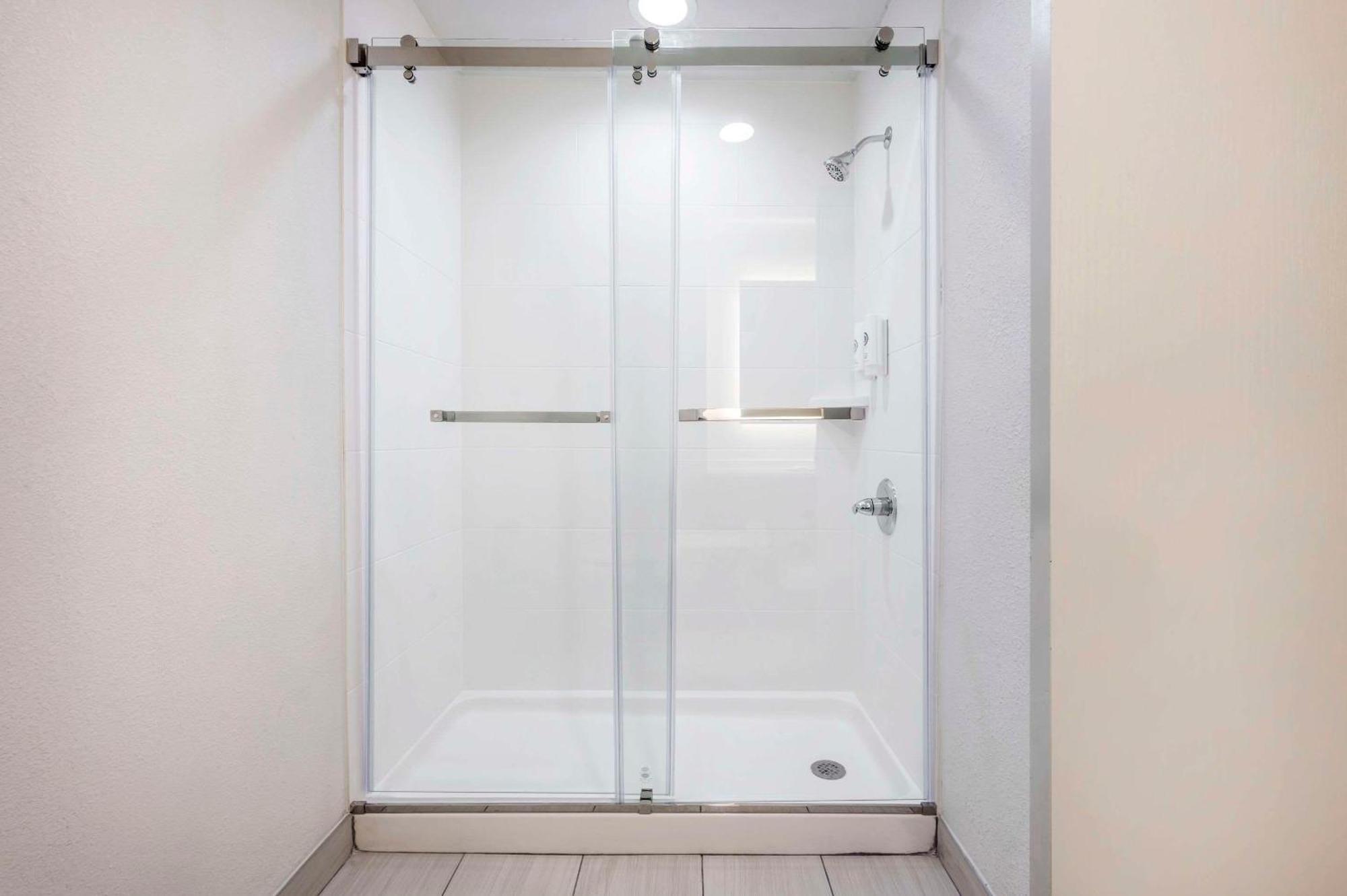 Comfort Suites Fort Wayne - Southwest Bagian luar foto