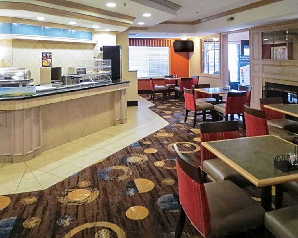 Comfort Suites Fort Wayne - Southwest Restoran foto